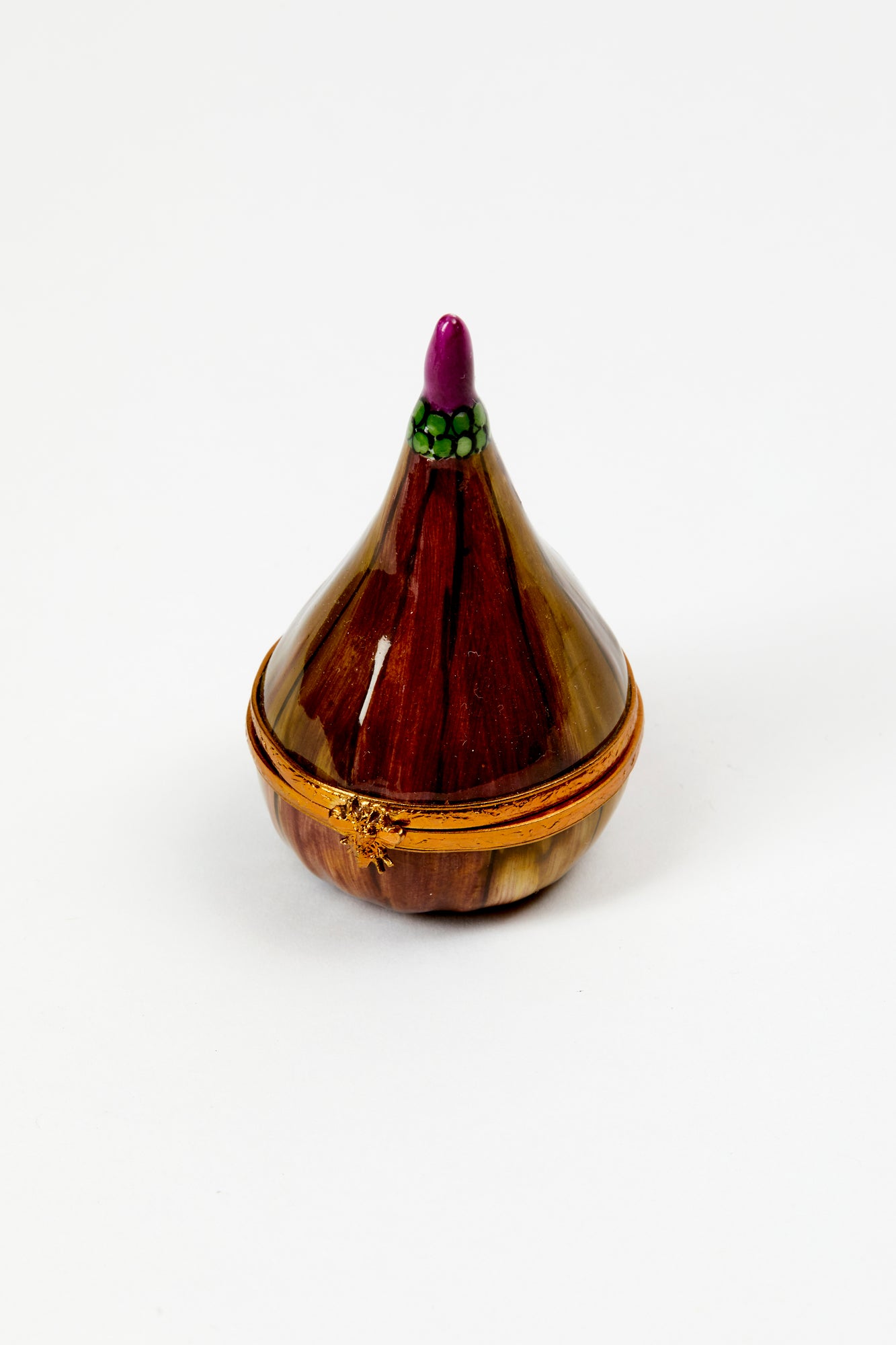 Vintage red onion limoge box.