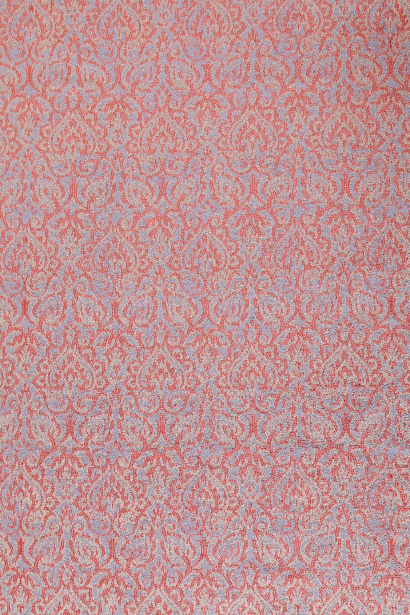 Lilac jacquard tablecloth. Made by hand in the Tuscan hills.