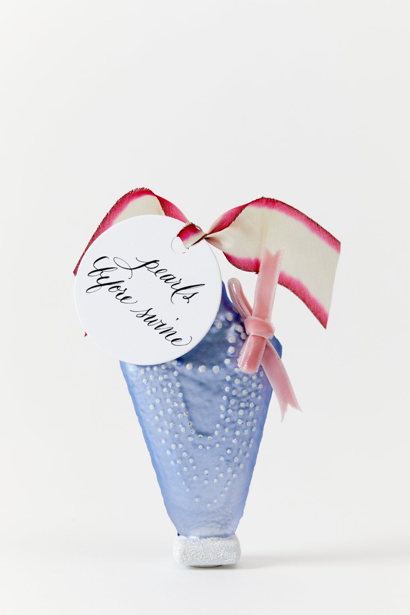 Pearls ornament.