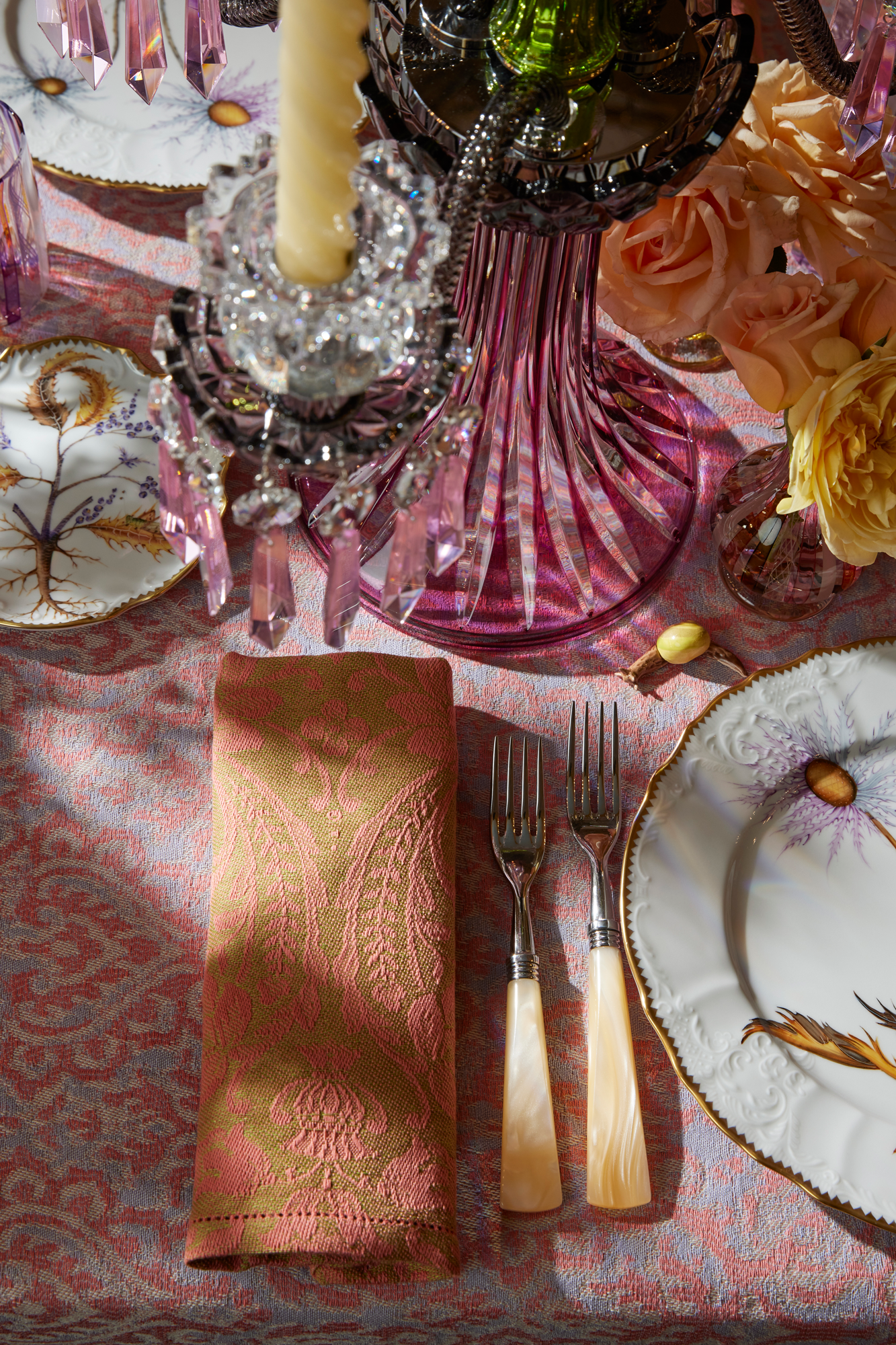 Lilac jacquard tablecloth. Made by hand in the Tuscan hills.