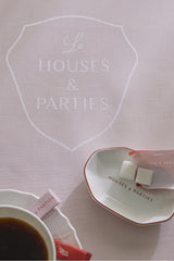 Le Houses & Parties Tablecloth